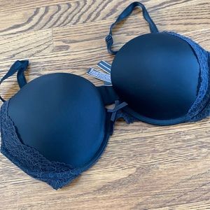 Victoria’s Secret bra